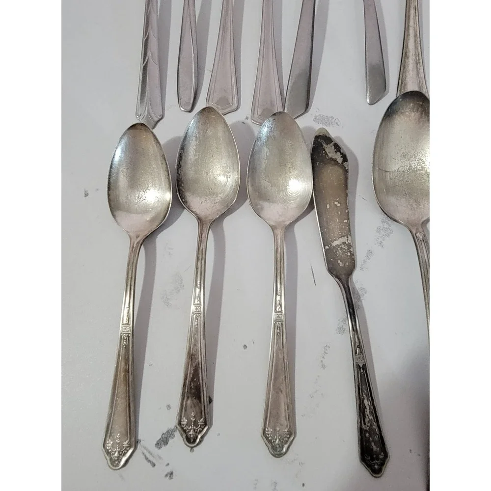 Vintage Silverware Lot for Craft Use 25 pc Stainless Silver Plate Various Brands